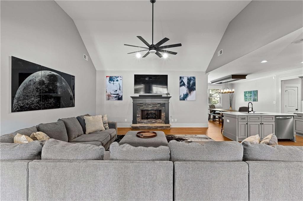 4 bedroom, 4 bathroom, 3,534 sq ft single family residence for sale at 27 Dorian Court, Newnan, GA 30265 — photo 8
