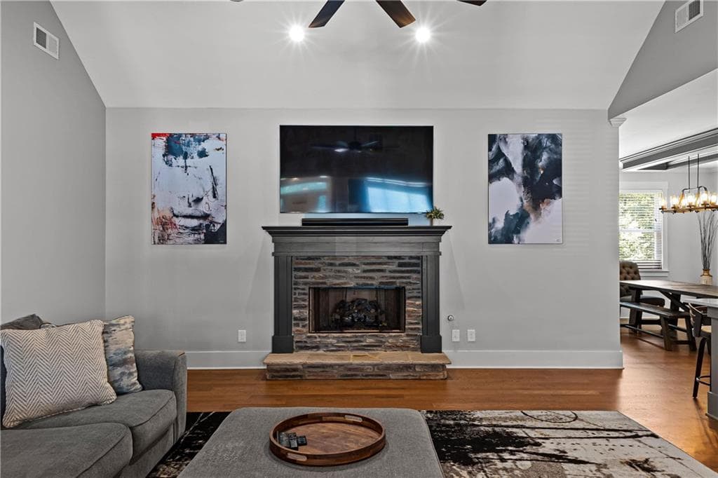 4 bedroom, 4 bathroom, 3,534 sq ft single family residence for sale at 27 Dorian Court, Newnan, GA 30265 — photo 10