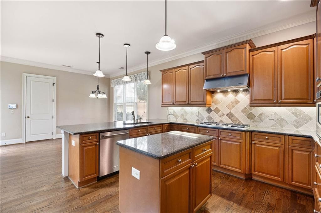 4 bedroom, 5 bathroom, 3,884 sq ft single family residence under contract at 1045 Sandtown Place Drive, Marietta, GA 30064 — photo 10