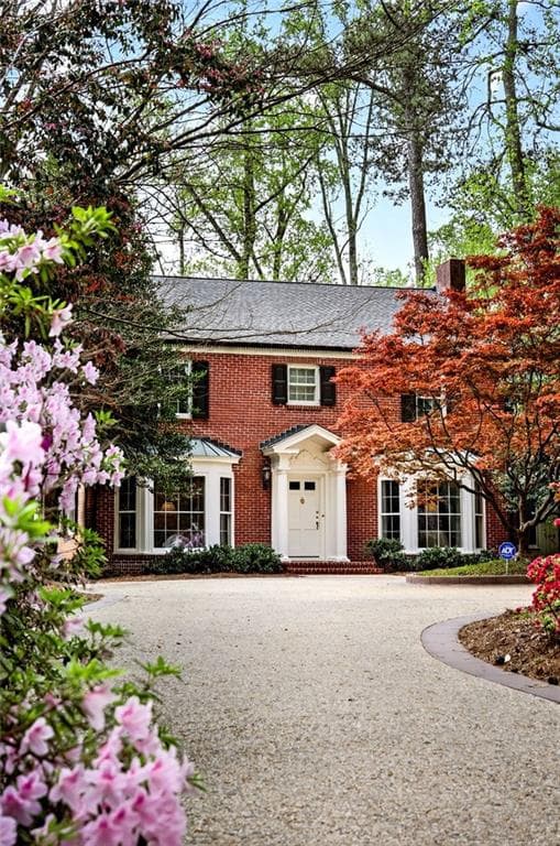 5 bedroom, 5 bathroom, 3,193 sq ft single family residence sold at 596 W Wesley Road, Atlanta, GA 30305