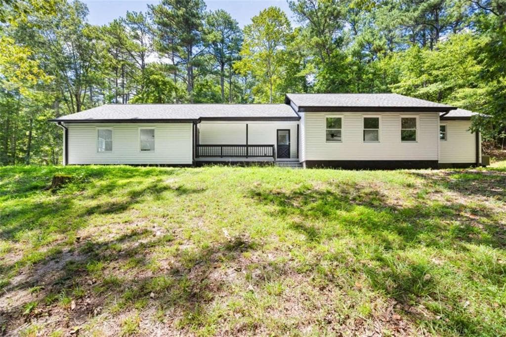 2 bedroom, 2 bathroom, 1,839 sq ft single family residence sold at 3902 Mulberry Rock Road, Dallas, GA 30157