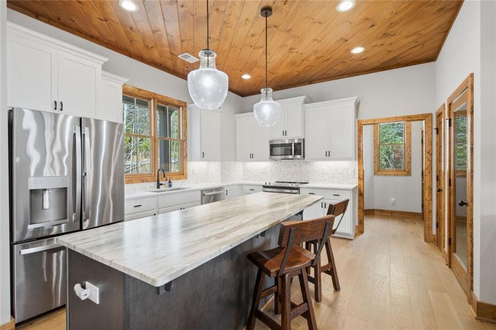 3 bedroom, 4 bathroom, 3,362 sq ft single family residence for sale at 821 Echo Road, Morganton, GA 30560 — photo 9