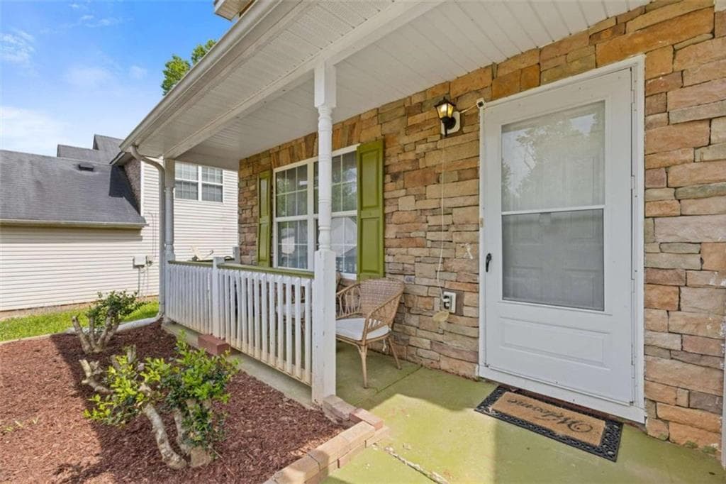 3 bedroom, 3 bathroom single family residence for sale at 1450 Steam Engine Way, Conyers, GA 30013 — photo 4