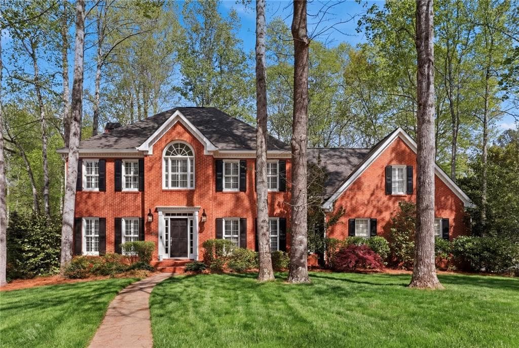 5 bedroom, 5 bathroom, 4,670 sq ft single family residence sold at 1820 Parkside Drive, Marietta, GA 30064
