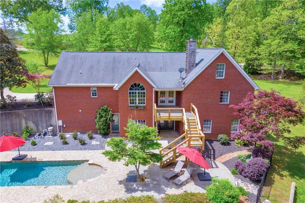 5 bedroom, 4 bathroom, 4,075 sq ft single family residence for sale at 6200 Bent Tree Cove, Murrayville, GA 30564 — photo 8