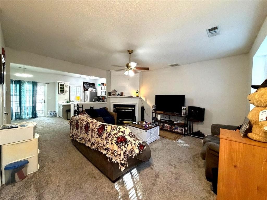 2 bedroom, 3 bathroom, 1,218 sq ft townhouse under contract at 4645 Valais Court 41, Alpharetta, GA 30022 — photo 5