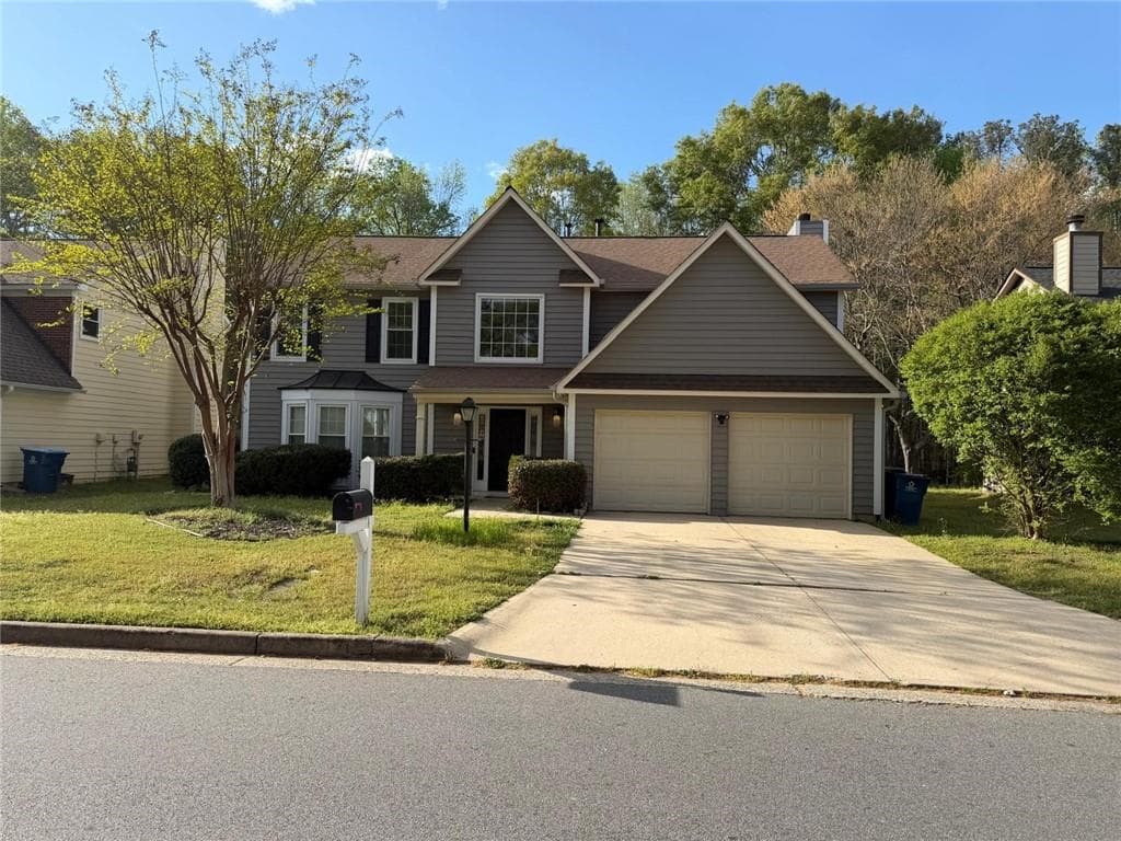 4 bedroom, 3 bathroom, 2,384 sq ft single family residence for sale at 3125 Abbotts Pointe Drive, Duluth, GA 30097