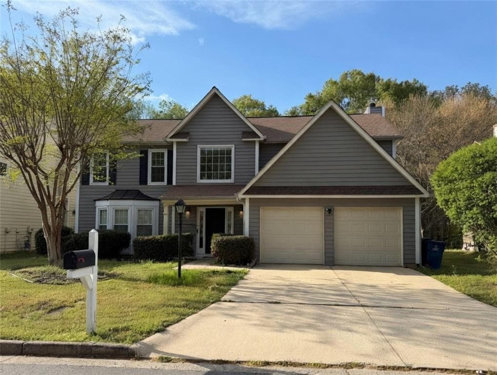 4 bedroom, 3 bathroom, 2,384 sq ft single family residence for sale at 3125 Abbotts Pointe Drive, Duluth, GA 30097 — photo 2
