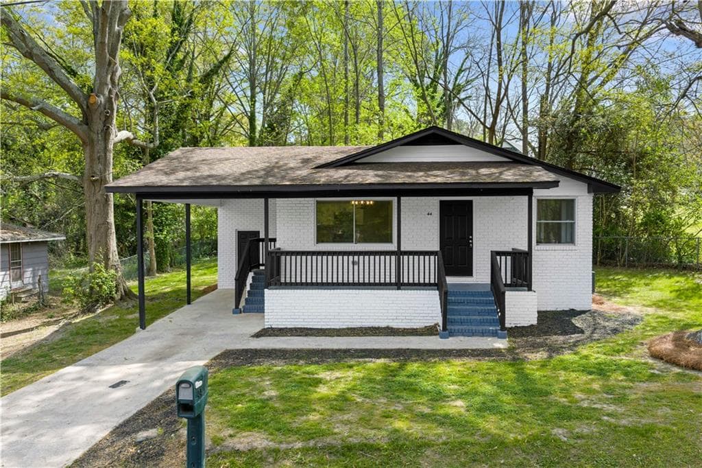 44 Bell Street, Toccoa, GA 30577 — most recent listing photo