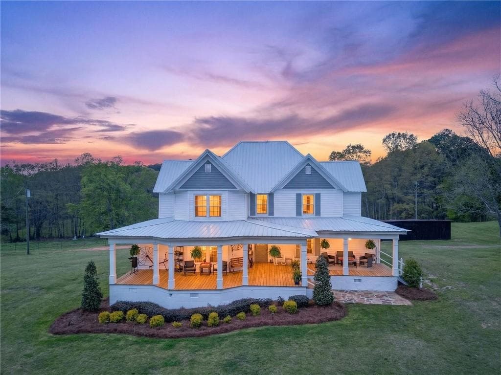 6 bedroom, 5 bathroom, 3,263 sq ft single family residence for sale at 3590 Roosterville Road, Roopville, GA 30170