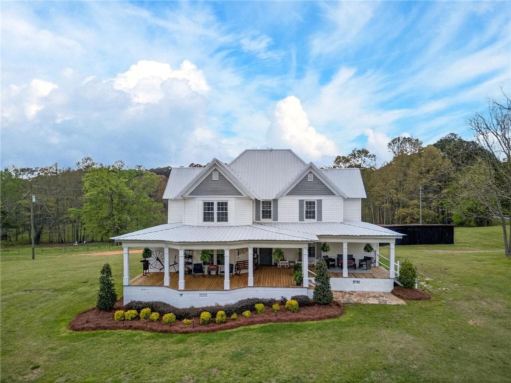 6 bedroom, 5 bathroom, 3,263 sq ft single family residence for sale at 3590 Roosterville Road, Roopville, GA 30170 — photo 4