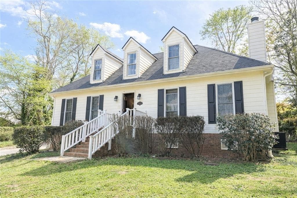 500 Clear Lake Lane, Suwanee, GA 30024 — most recent listing photo