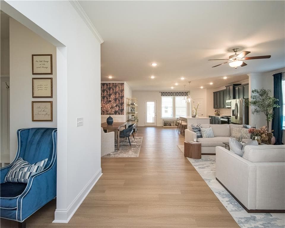 3 bedroom, 2 bathroom, 1,977 sq ft single family residence under contract at 2484 Anhinga Drive, Loganville, GA 30052 — photo 9