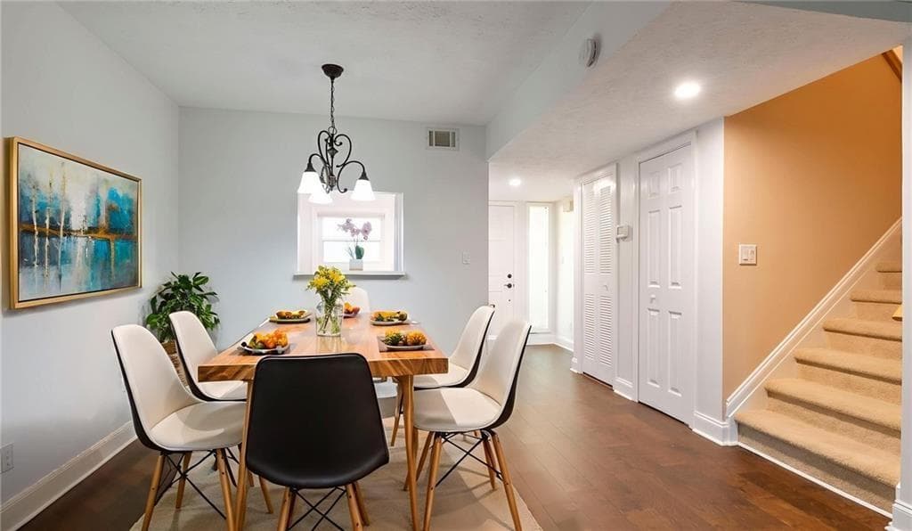 3 bedroom, 3 bathroom, 1,492 sq ft townhouse for sale at 3557 Splinterwood Road, Peachtree Corners, GA 30092 — photo 3