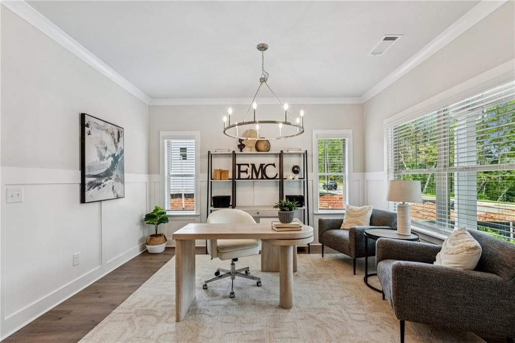 4 bedroom, 3 bathroom, 3,094 sq ft single family residence under contract at 5556 Keswick Drive, Flowery Branch, GA 30542 — photo 4