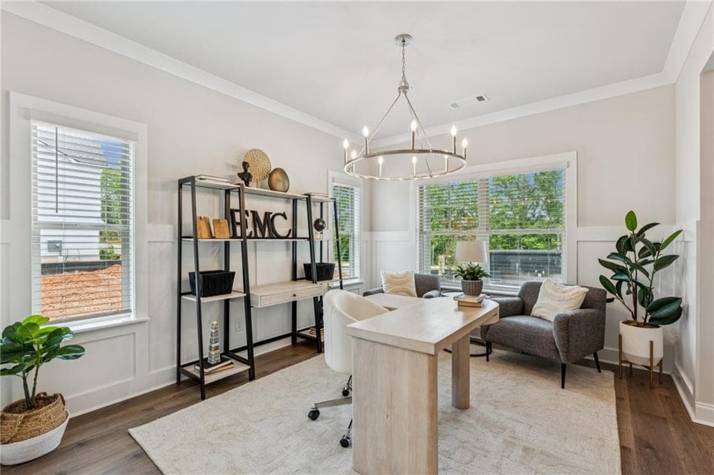 4 bedroom, 3 bathroom, 3,094 sq ft single family residence under contract at 5556 Keswick Drive, Flowery Branch, GA 30542 — photo 5