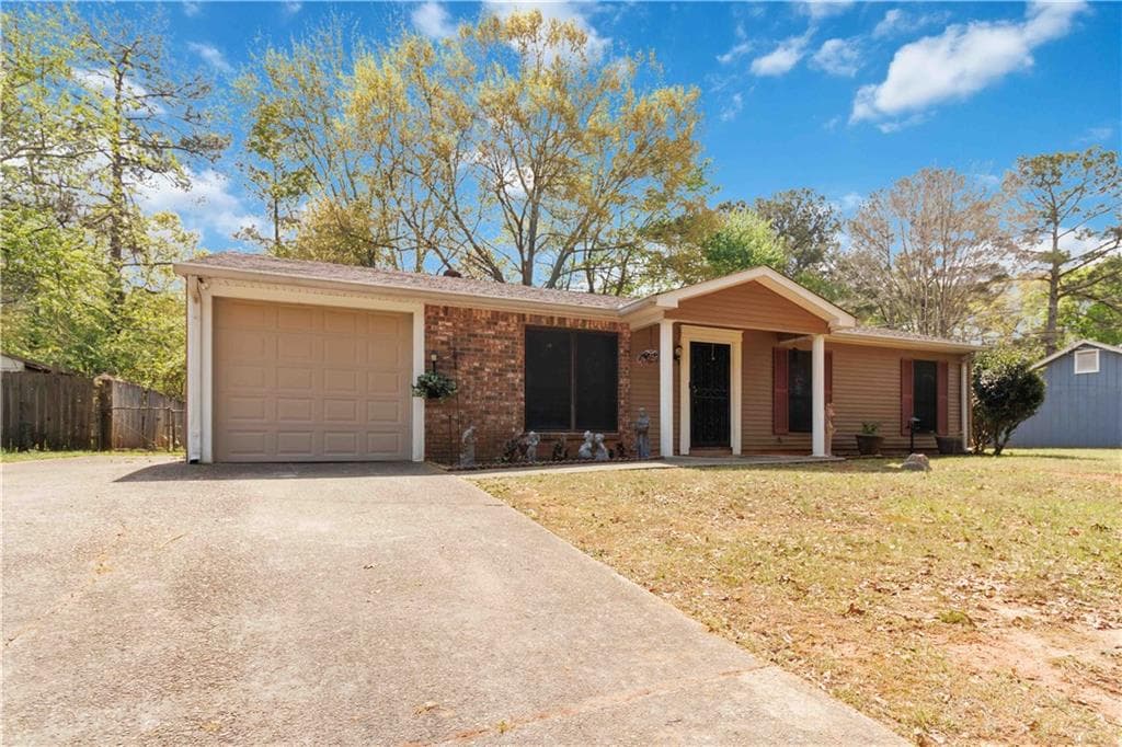 3817 Skidmore Drive, Decatur, GA 30034 — most recent listing photo
