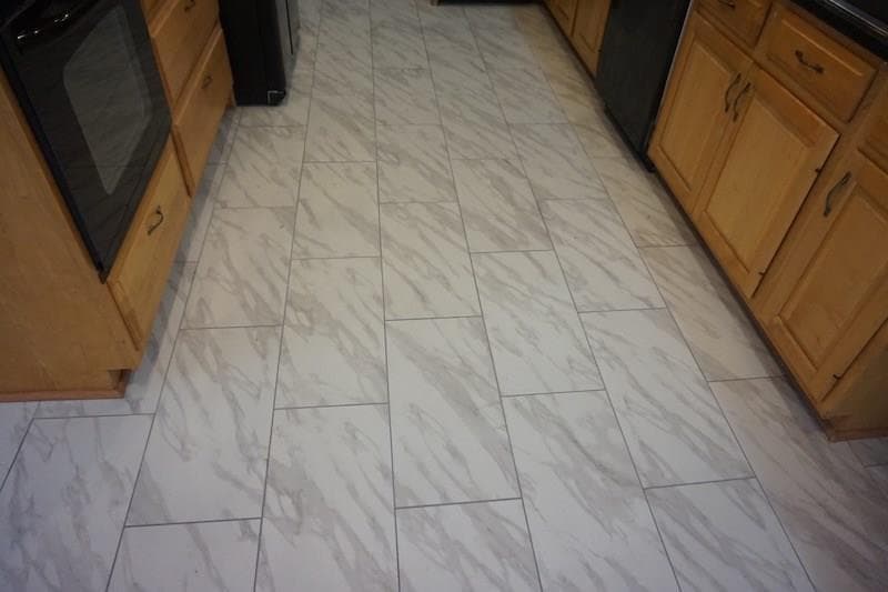 4 bedroom, 3 bathroom single family residence for rent at 1403 Stephens Drive, Atlanta, GA 30329 for $3,000 a month — photo 4