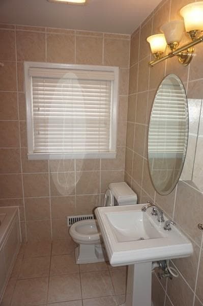 4 bedroom, 3 bathroom single family residence for rent at 1403 Stephens Drive, Atlanta, GA 30329 for $3,000 a month — photo 8