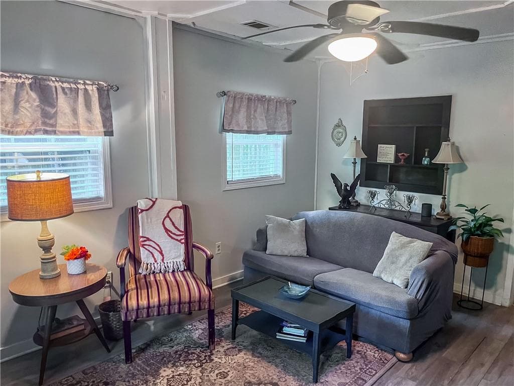 2 bedroom, 1 bathroom, 700 sq ft single family residence for sale at 146 Canyon Pass, Cleveland, GA 30528 — photo 4