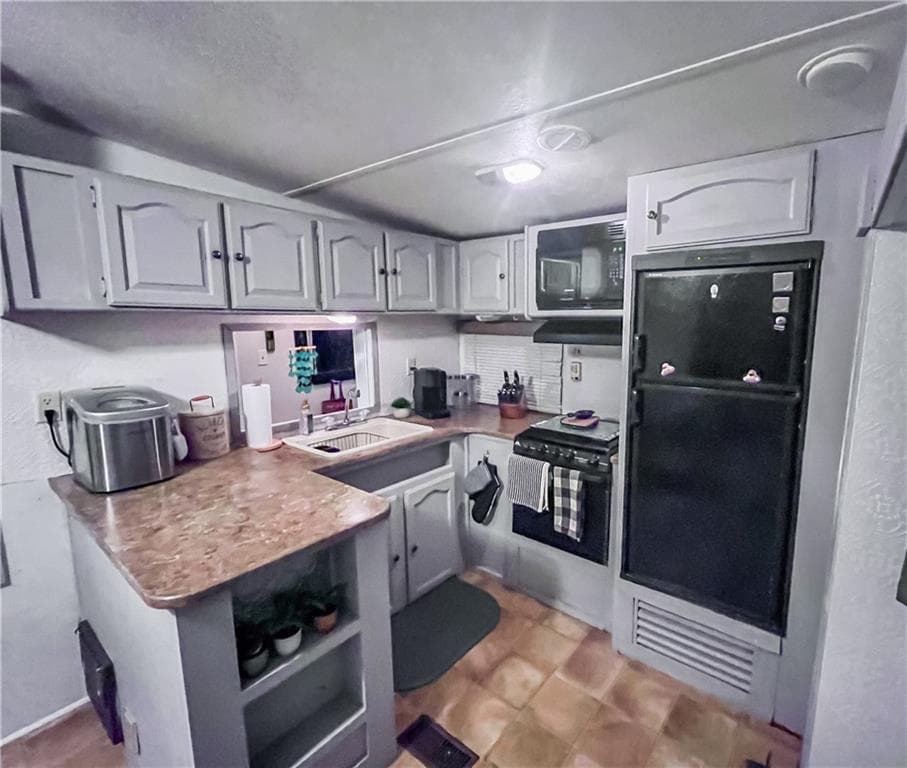 2 bedroom, 1 bathroom, 700 sq ft single family residence for sale at 146 Canyon Pass, Cleveland, GA 30528 — photo 8