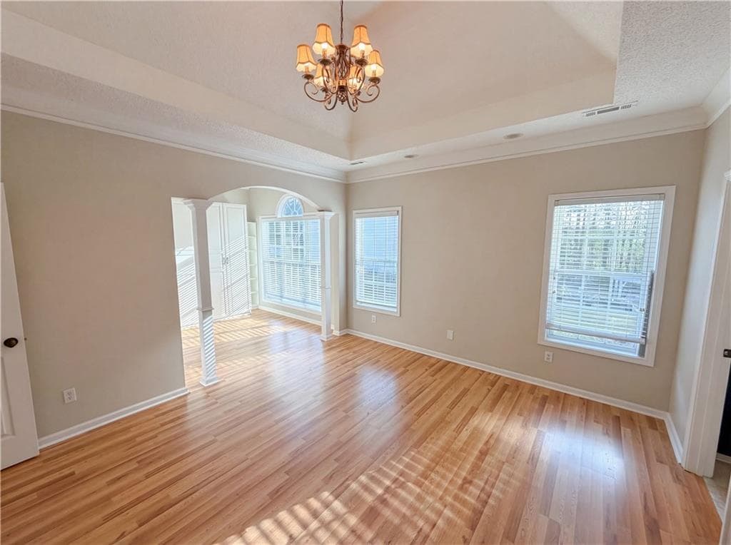 5 bedroom, 3 bathroom, 3,346 sq ft single family residence under contract at 65 Terrace Park, Newnan, GA 30265 — photo 9