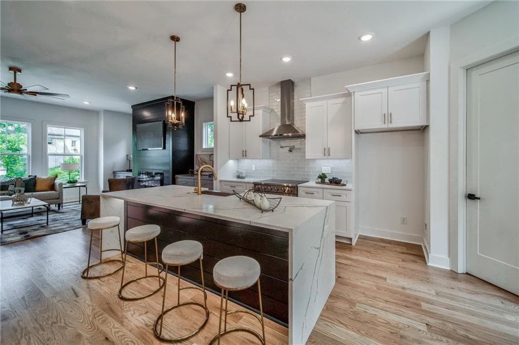 3 bedroom, 4 bathroom, 2,700 sq ft townhouse for sale at 237 West Marietta Street, Canton, GA 30114 — photo 6