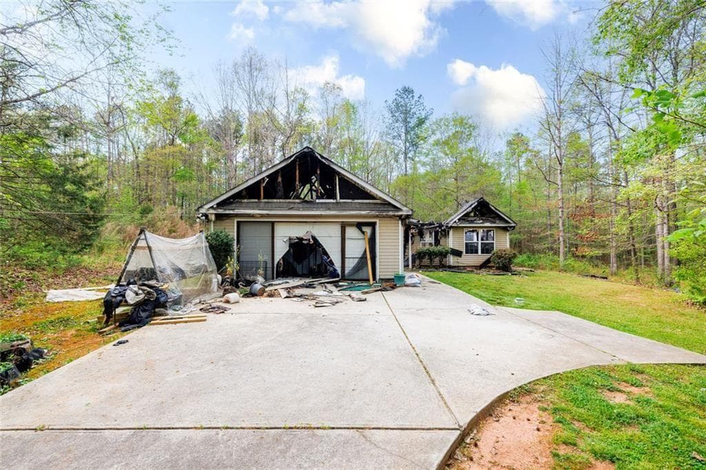 210 Whitehead Drive