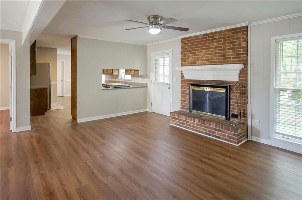 6 bedroom, 2 bathroom, 2,076 sq ft single family residence for rent at 1802 Driftwood Place, Snellville, GA 30078 for $2,350 a month — photo 6