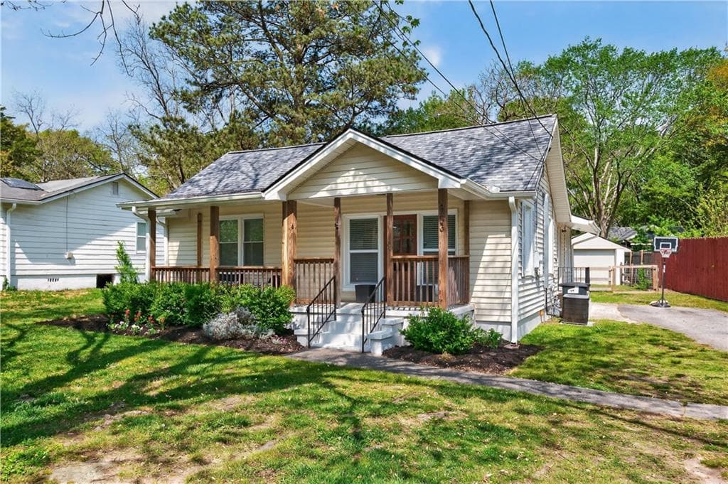 753 Taylor Drive, Smyrna, GA 30080 — most recent listing photo
