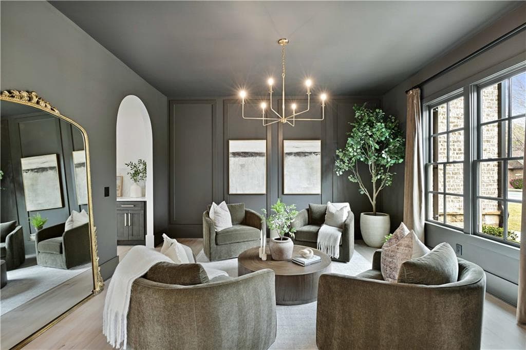 6 bedroom, 7 bathroom, 6,872 sq ft single family residence for sale at 3170 Glastonbury Lane, Suwanee, GA 30024 — photo 5