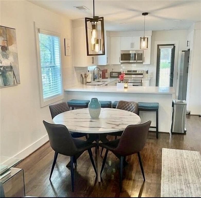 3 bedroom, 2 bathroom, 1,200 sq ft single family residence for sale at 2235 Baker Road, Atlanta, GA 30318 — photo 3