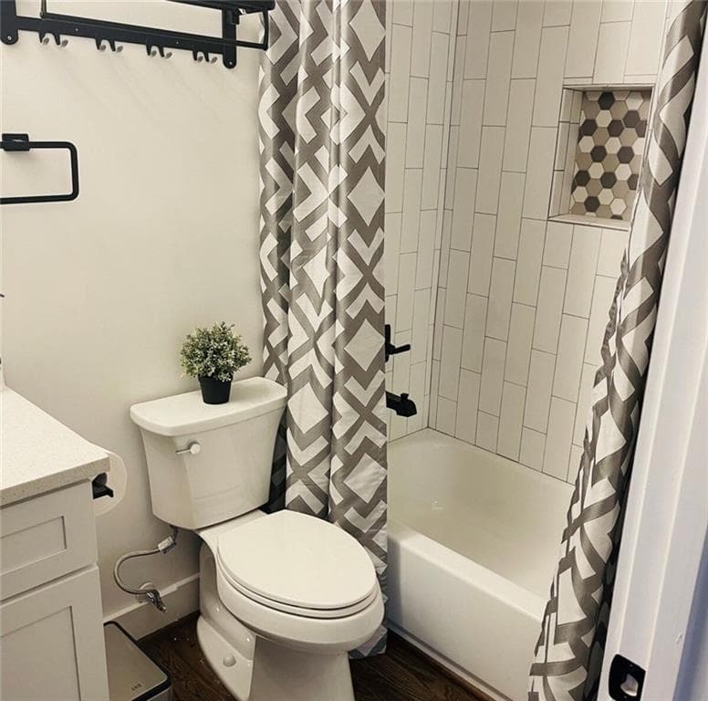 3 bedroom, 2 bathroom, 1,200 sq ft single family residence for sale at 2235 Baker Road, Atlanta, GA 30318 — photo 7
