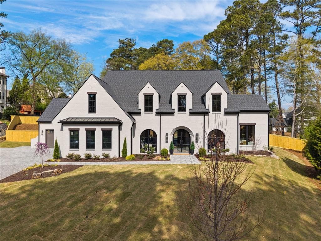 405 Lynne Circle, Alpharetta, GA 30009 — most recent listing photo