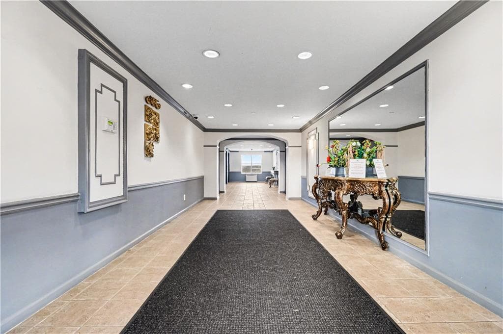 1 bedroom, 1 bathroom, 840 sq ft condominium for sale at 970 Sidney Marcus Boulevard 2317, Atlanta, GA 30324 — photo 4
