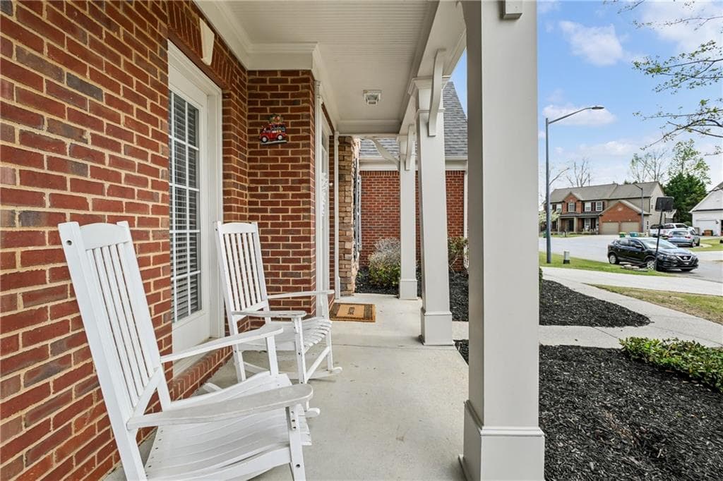 5 bedroom, 3 bathroom, 2,712 sq ft single family residence for sale at 251 Sumac Trail, Woodstock, GA 30188 — photo 5