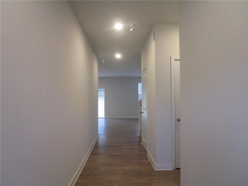 5 bedroom, 4 bathroom single family residence for rent at 5169 Union Heights Way, Flowery Branch, GA 30542 for $2,600 a month — photo 7