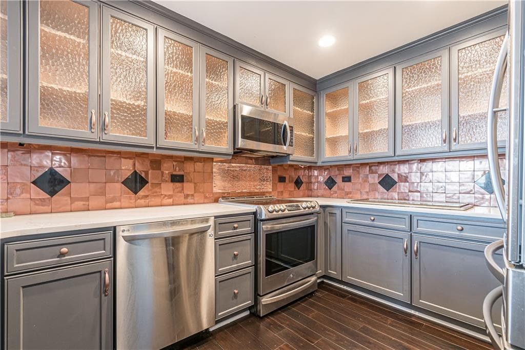2 bedroom, 2 bathroom, 1,362 sq ft condominium for sale at 285 Centennial Olympic Park Drive 2205, Atlanta, GA 30313 — photo 4