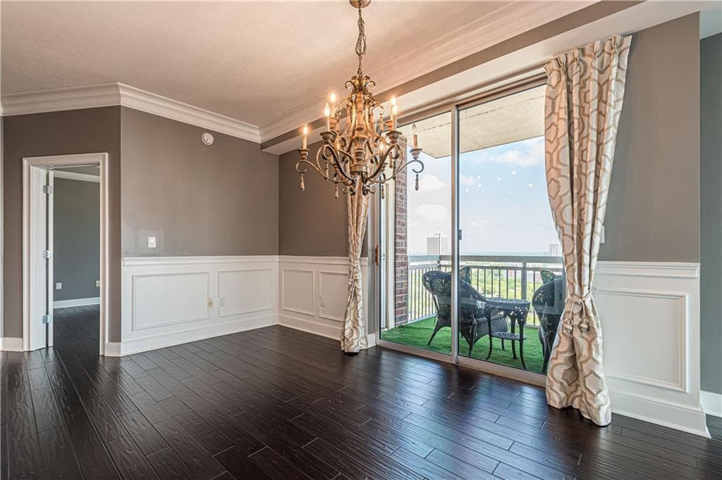 2 bedroom, 2 bathroom, 1,362 sq ft condominium for sale at 285 Centennial Olympic Park Drive 2205, Atlanta, GA 30313 — photo 9