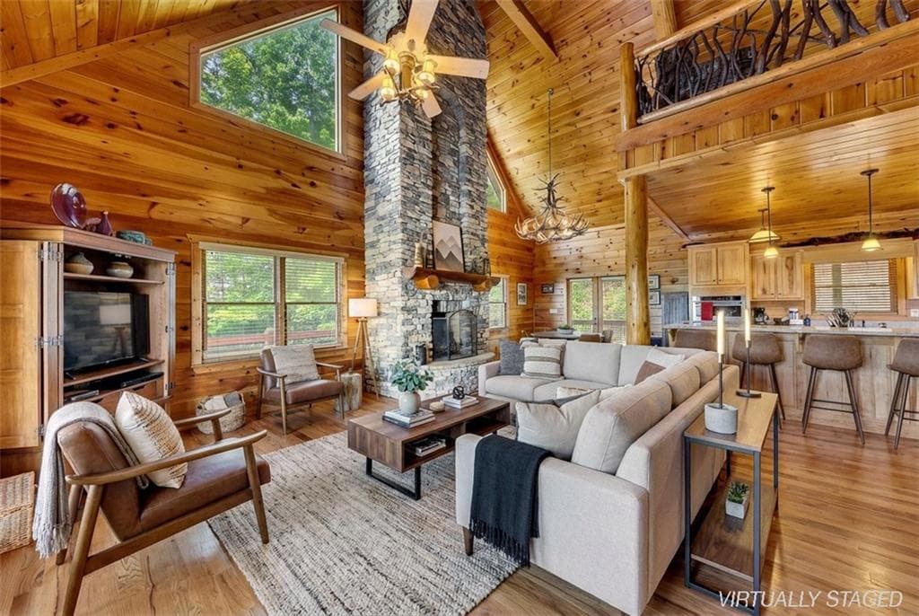 4 bedroom, 4 bathroom, 3,000 sq ft single family residence for sale at 499 Raven Ridge Circle, Mineral Bluff, GA 30559 — photo 4