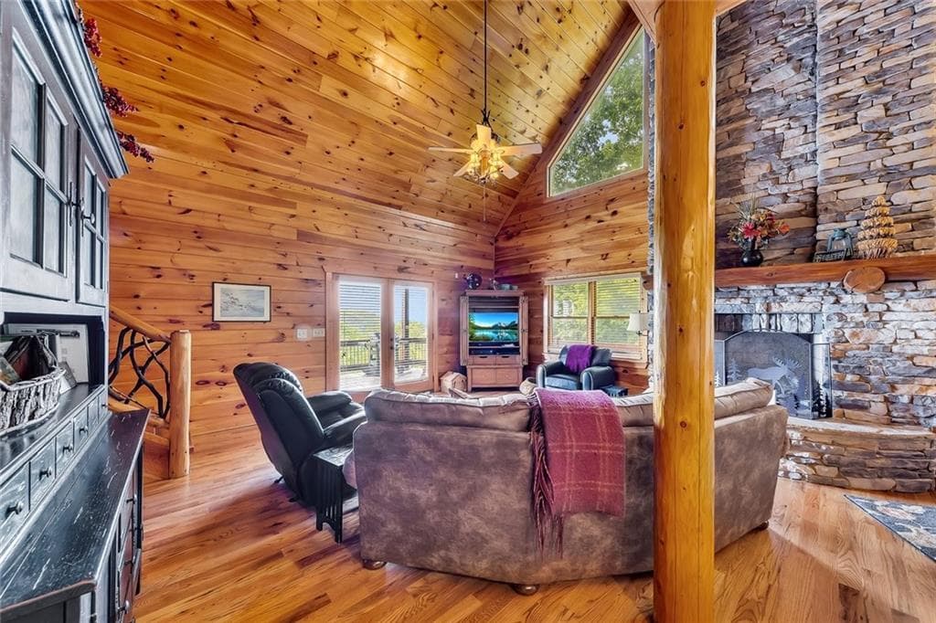 4 bedroom, 4 bathroom, 3,000 sq ft single family residence for sale at 499 Raven Ridge Circle, Mineral Bluff, GA 30559 — photo 9