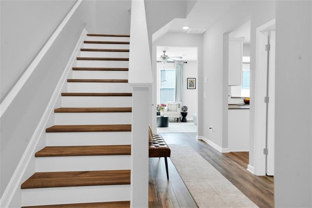4 bedroom, 3 bathroom, 1,770 sq ft single family residence for sale at 4730 Kyle Terrace, Atlanta, GA 30349 — photo 6