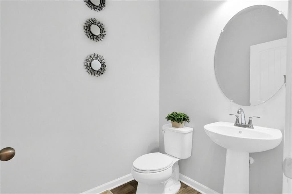 4 bedroom, 3 bathroom, 1,770 sq ft single family residence for sale at 4730 Kyle Terrace, Atlanta, GA 30349 — photo 7