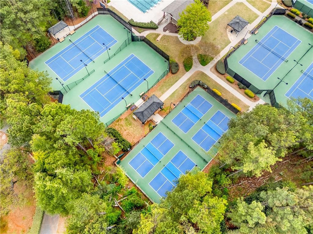 6 bedroom, 7 bathroom, 7,336 sq ft single family residence for sale at 8960 Merion Drive, Duluth, GA 30097 — photo 4