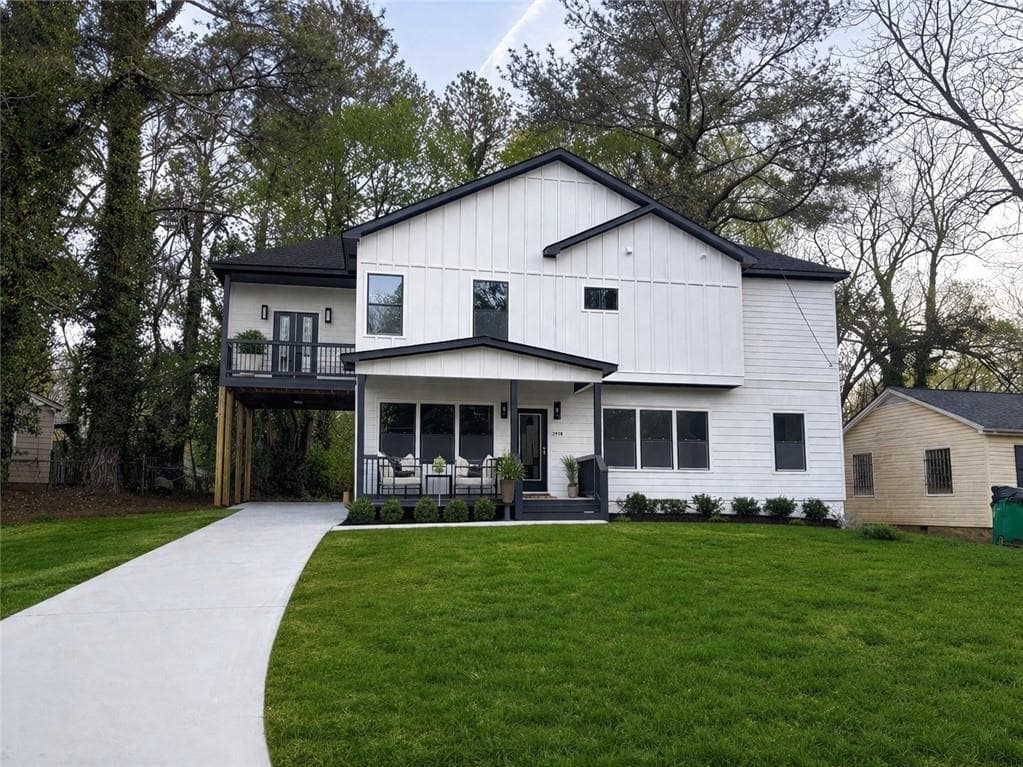 4 bedroom, 3 bathroom, 2,200 sq ft single family residence for sale at 2929 DALE Place, Decatur, GA 30032