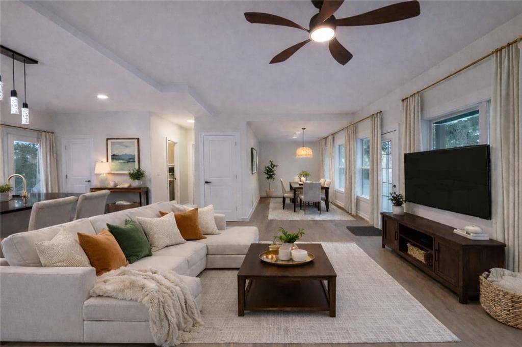 4 bedroom, 3 bathroom, 2,200 sq ft single family residence for sale at 2929 DALE Place, Decatur, GA 30032 — photo 3