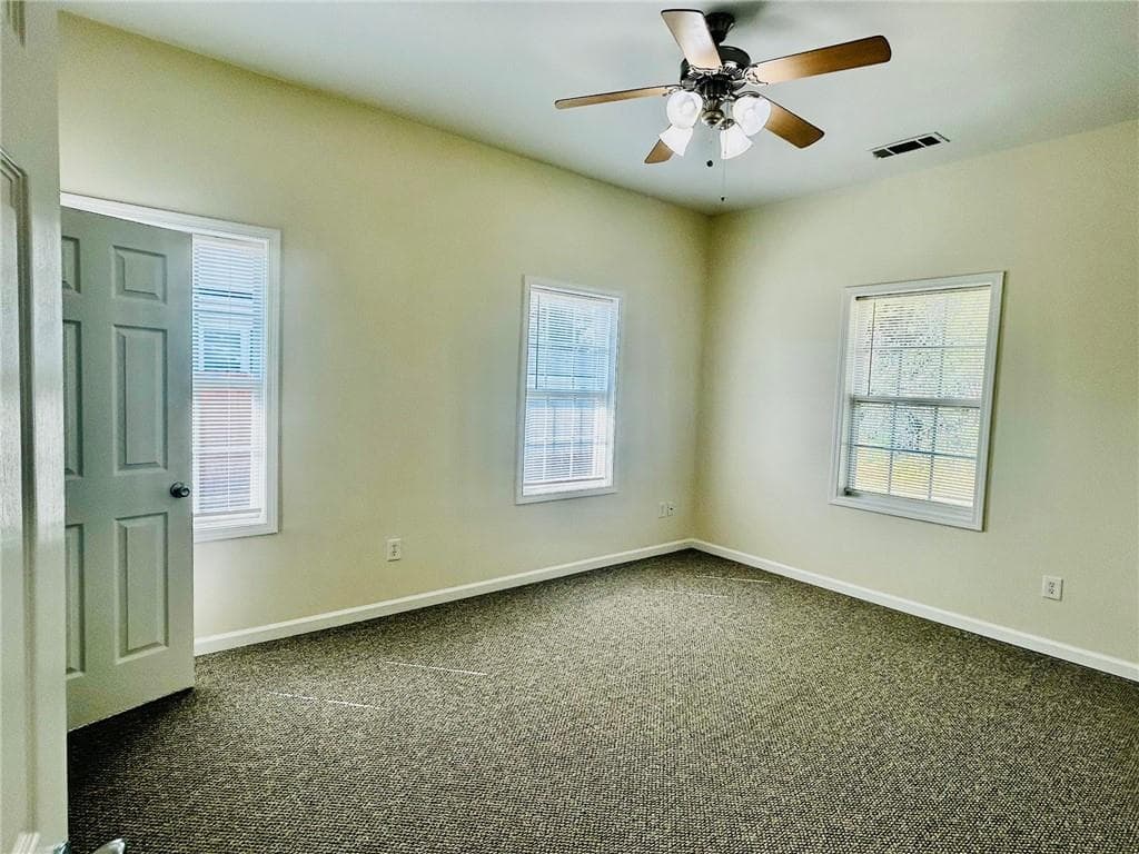 1 bedroom, 1 bathroom, 875 sq ft duplex for rent at 9 VICTORY Street, Gainesville, GA 30501 for $1,350 a month — photo 6