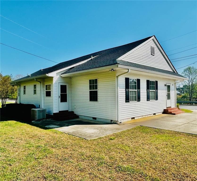 1 bedroom, 1 bathroom, 875 sq ft duplex for rent at 9 VICTORY Street, Gainesville, GA 30501 for $1,350 a month — photo 9
