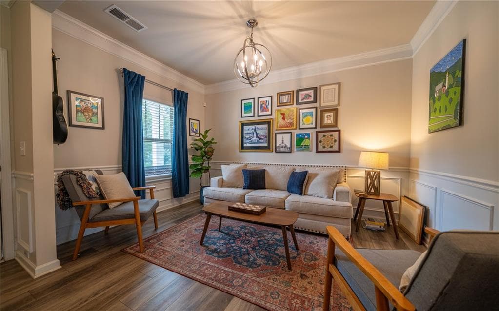 4 bedroom, 3 bathroom, 2,600 sq ft single family residence for sale at 172 Mercer Lane, Cartersville, GA 30120 — photo 3