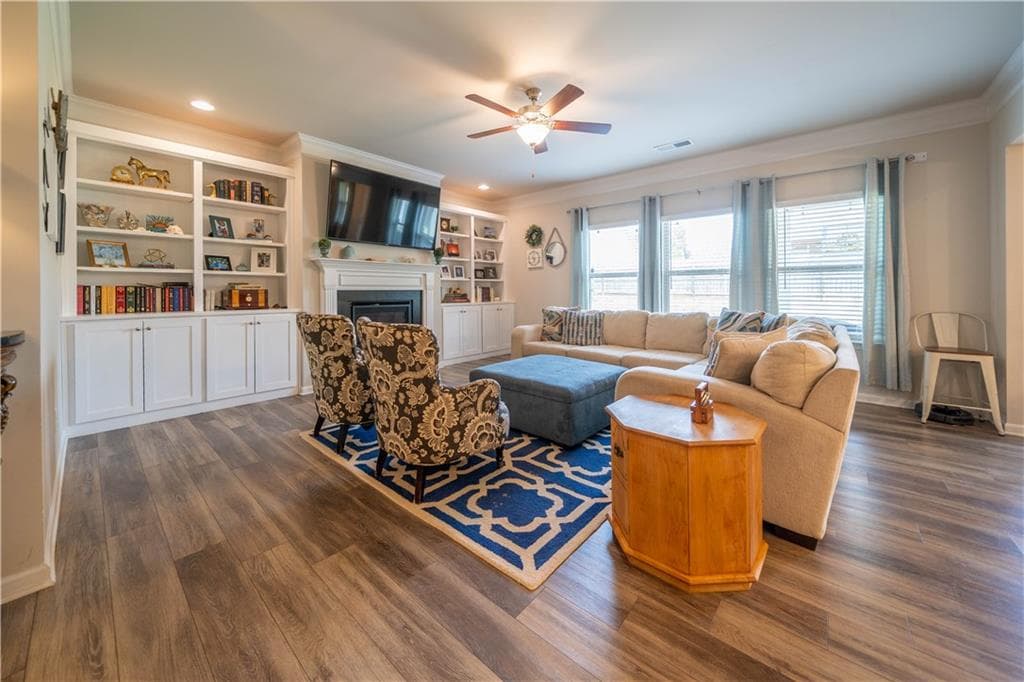 4 bedroom, 3 bathroom, 2,600 sq ft single family residence for sale at 172 Mercer Lane, Cartersville, GA 30120 — photo 7
